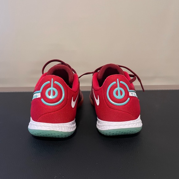 Nike tiempo leather indoor soccer shoes US men’s 8 - Picture 2 of 3